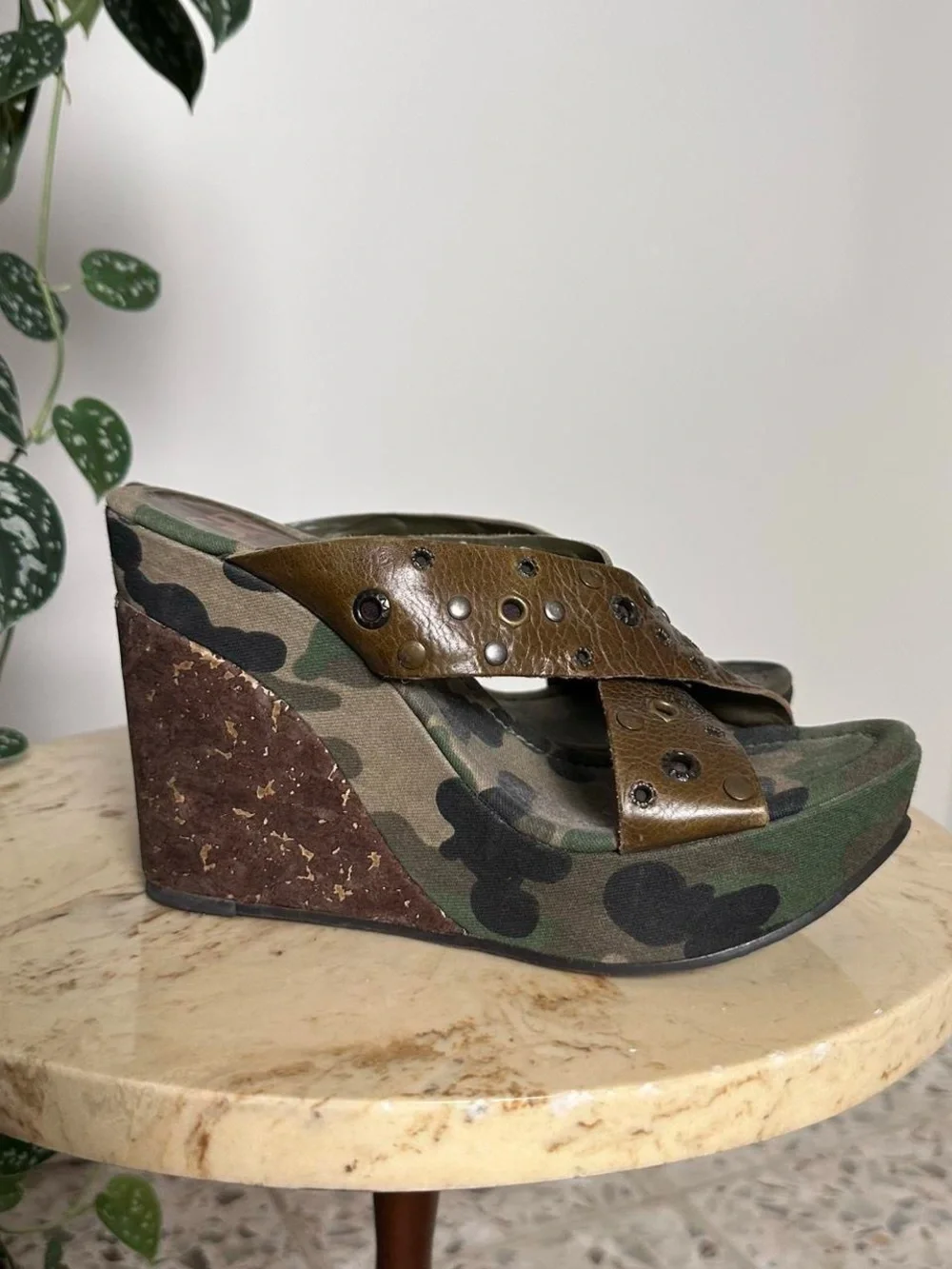 Vintage early 2000s studded detail wedge platform camo heels